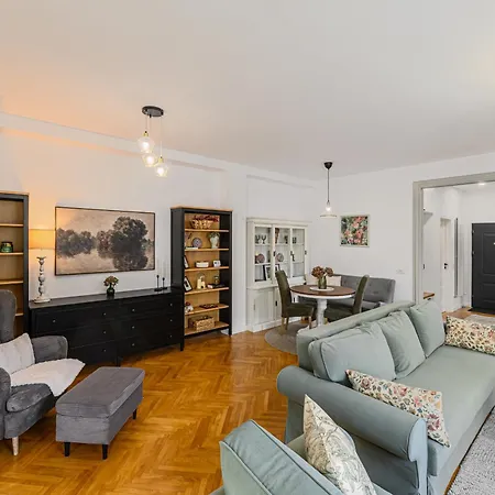 Old Town Feeling Brasov